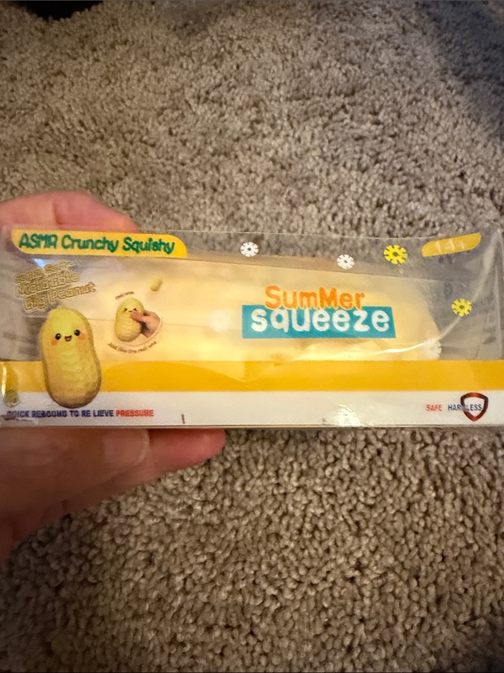 ASMR Crunchy Squishy - peanut Stress Toy